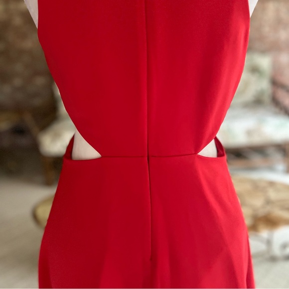 Express Red Cutout Side Fit & Flare Mini Dress 6 - Picture 11 of 16